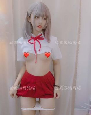 欧美微胖女星冬装街拍_剧情片高清免费观看