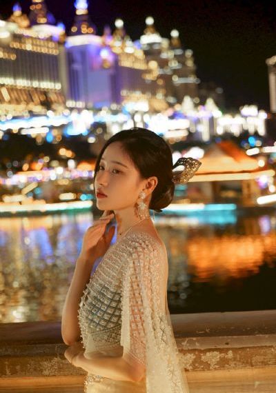 欧美头像女生个性网_HD免费在线播放