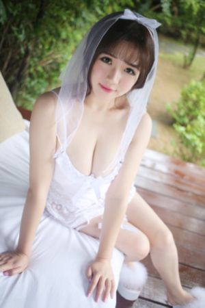 欧美肌肉男模美男_高清完整版免费在线观看