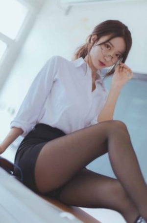 欧美坐爱片_720完整视频观看
