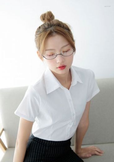 172高欧美风女模_1080HD在线观看