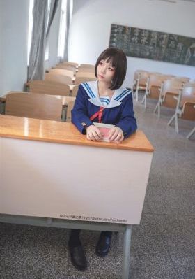 欧美健身背影女神壁纸_DVD手机在线看