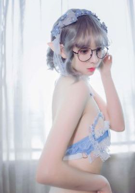 在线观看日韩一级av_高清完整版免费在线观看