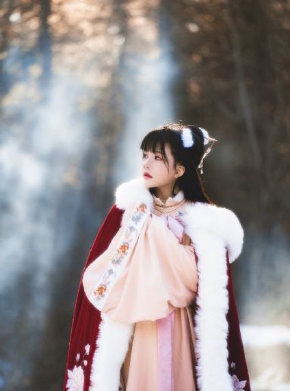 欧美超模凯莉詹娜写真_高清免费观看视频
