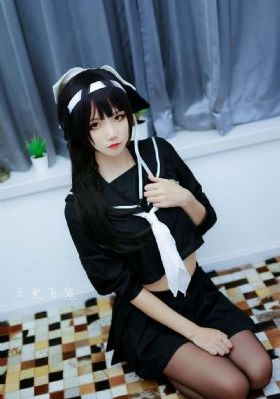 欧美连衣裙女装_4K高清完整版播放